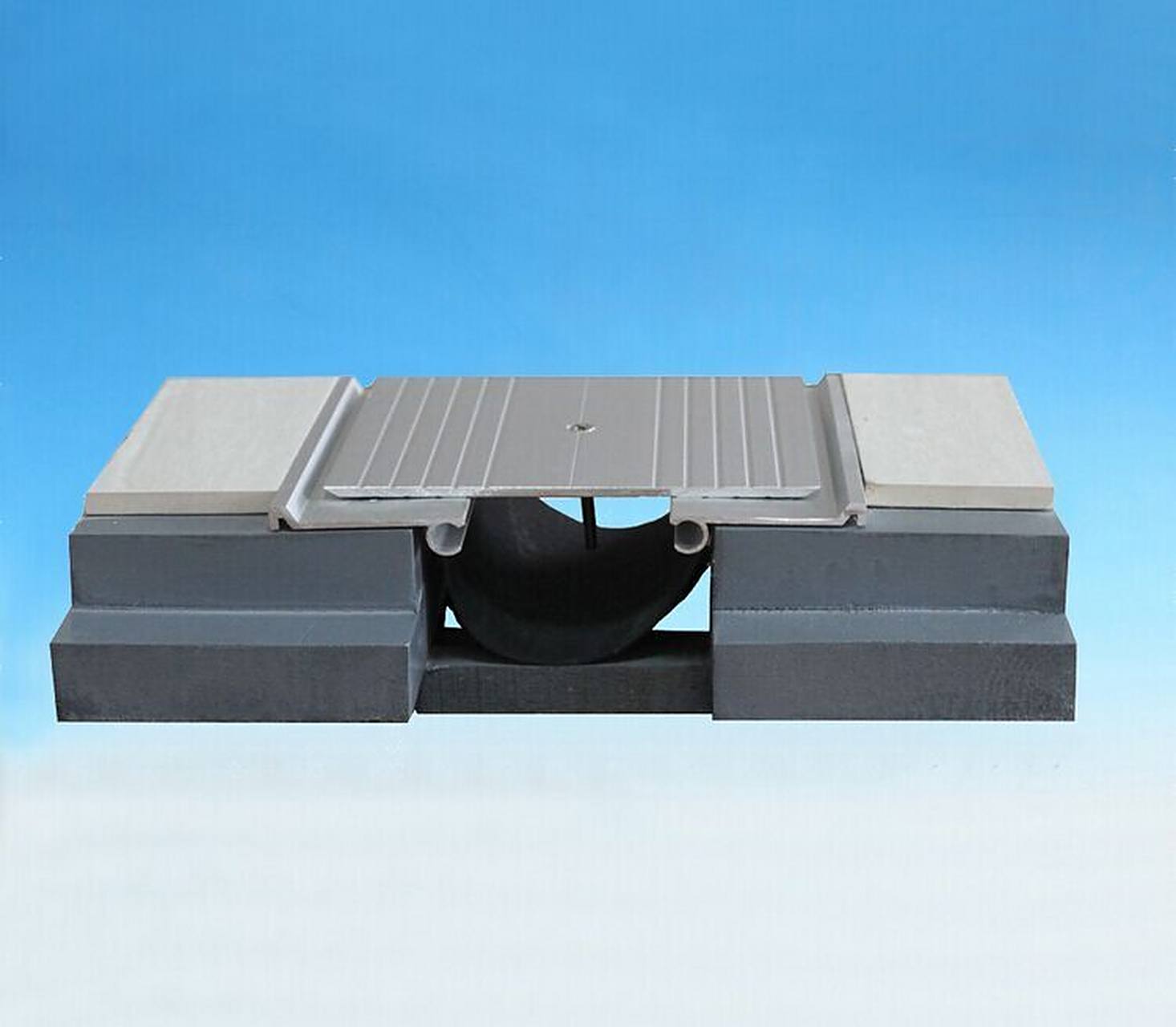 建筑外墙变形缝装置的应用与抗震设计要点